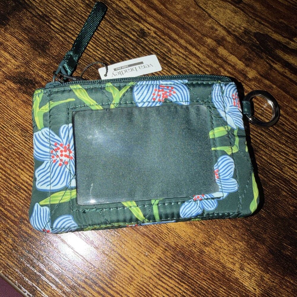 Vera Bradley Ultralight Zip ID Case in Charlotte Stems #50765-22015 NWT